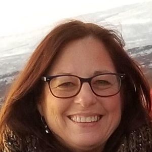 Meet your Posher, Mary jo